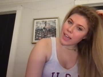 girl Strip Sex Cam On Chaturbate with baileywest
