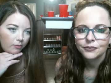 couple Strip Sex Cam On Chaturbate with georgiagirl27