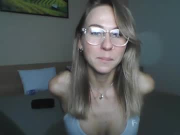 girl Strip Sex Cam On Chaturbate with viktoriaaember