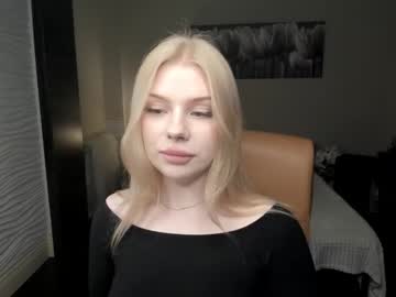 girl Strip Sex Cam On Chaturbate with vivian_page