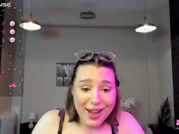 girl Strip Sex Cam On Chaturbate with kylieeangel