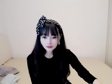 girl Strip Sex Cam On Chaturbate with sexy_laure
