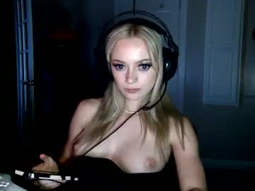 couple Strip Sex Cam On Chaturbate with erica_marie33