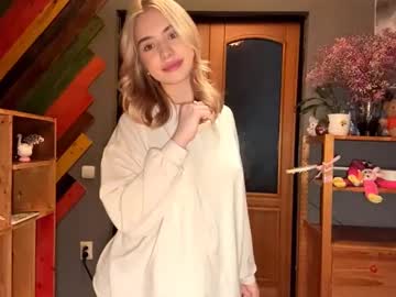girl Strip Sex Cam On Chaturbate with naughty_dreams_xo