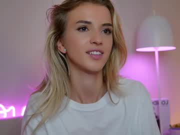girl Strip Sex Cam On Chaturbate with entia