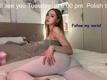 girl Strip Sex Cam On Chaturbate with avroramy