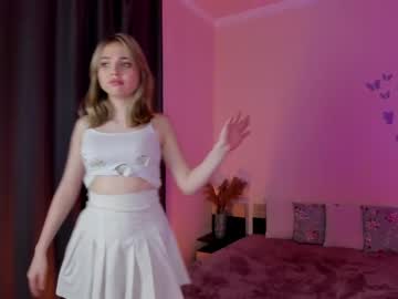 girl Strip Sex Cam On Chaturbate with retrocar