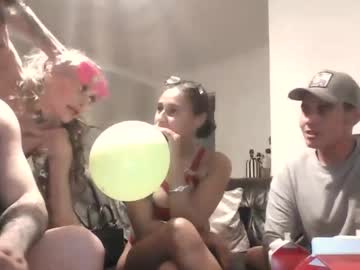 couple Strip Sex Cam On Chaturbate with foxy_couple69