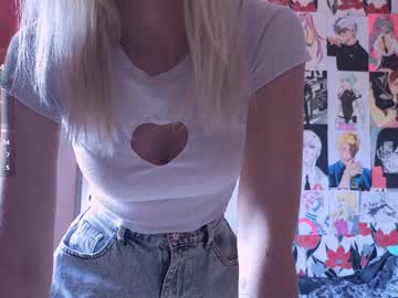 girl Strip Sex Cam On Chaturbate with misa_lain
