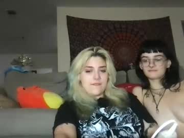 couple Strip Sex Cam On Chaturbate with snowxbunny1228