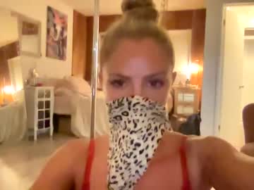 girl Strip Sex Cam On Chaturbate with honeybaeb