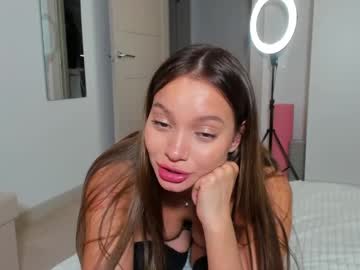 girl Strip Sex Cam On Chaturbate with honeybae3