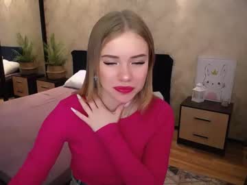 girl Strip Sex Cam On Chaturbate with yourfullmoon