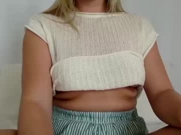 girl Strip Sex Cam On Chaturbate with innocentblonde789