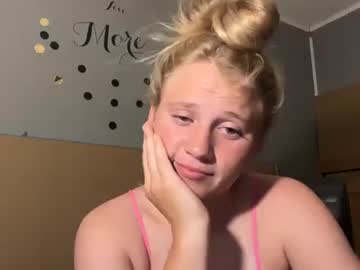 girl Strip Sex Cam On Chaturbate with kayleighashford
