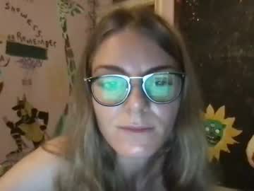 girl Strip Sex Cam On Chaturbate with darcleopard
