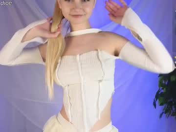 girl Strip Sex Cam On Chaturbate with emily_glimmer