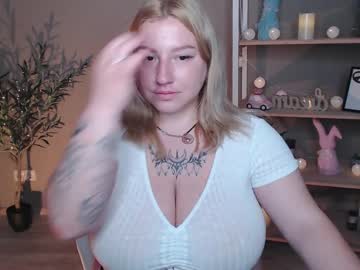 girl Strip Sex Cam On Chaturbate with vikki_mikky